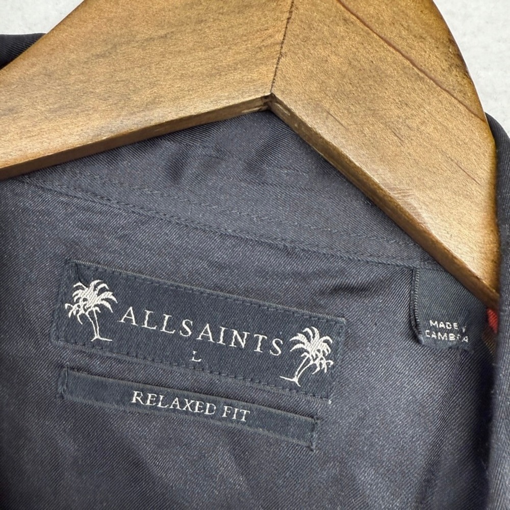 AllSaints Shirt Mens Large Black Floral Relaxed Button Hawaiian Camp Vacation - Picture 5 of 8